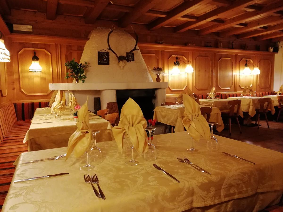 Hotel Il Cardo サン・ヴィート・ディ・カドーレ エクステリア 写真